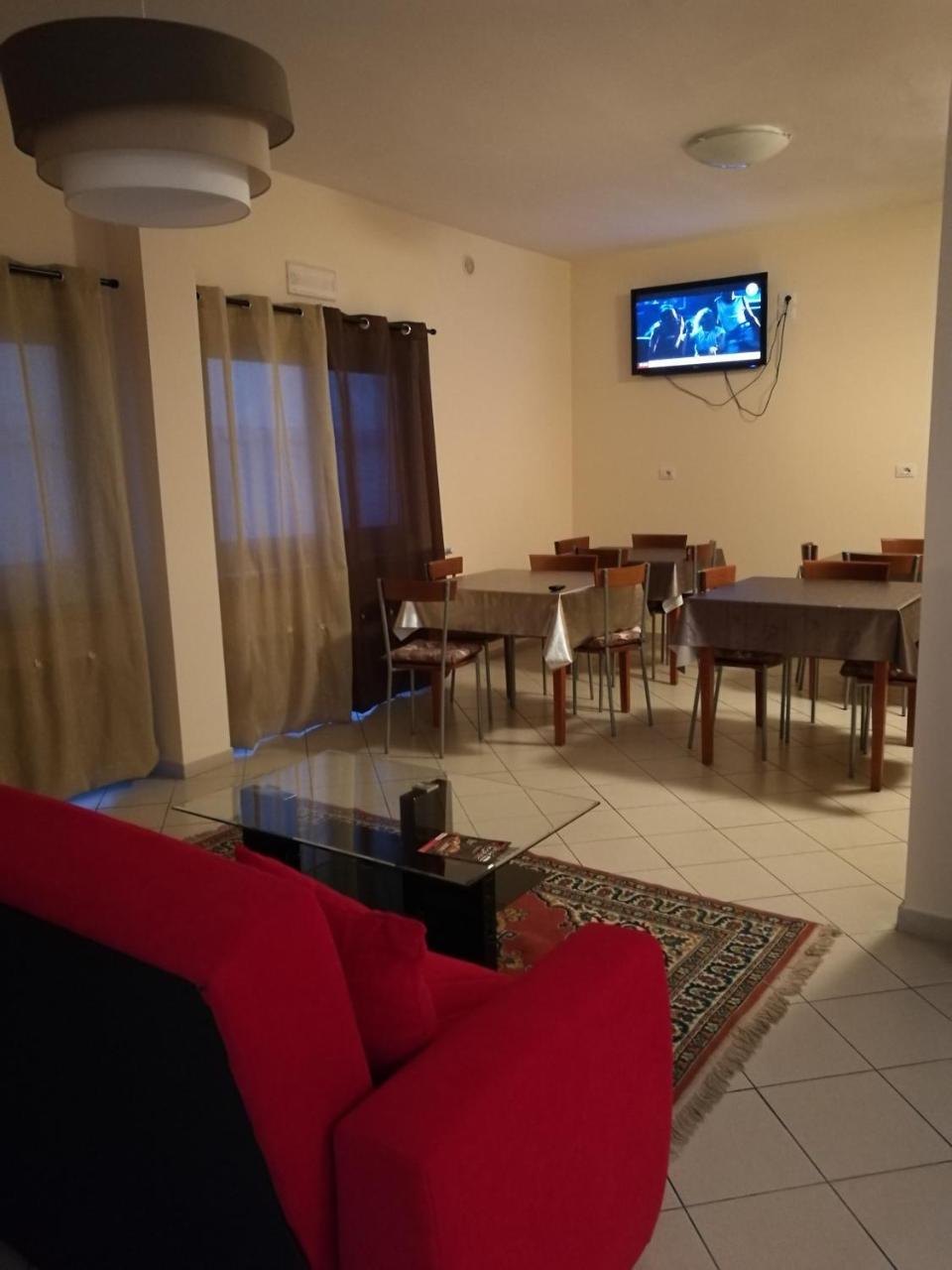 La Dea Hotel Pisa Bagian luar foto
